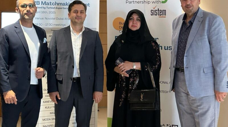 منى المنصوري تدعم جسور التعاون بين الإمارات وتركيا في قطاع الأزياء عبر حدث B2B في إزمير