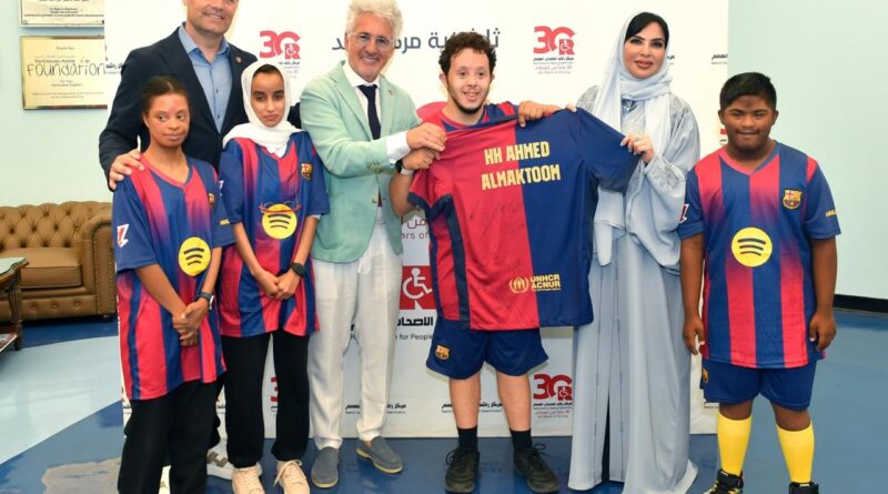 وفد رفيع من نادي برشلونة يزور مركز راشد لأصحاب الهمم ويشيد بخدماته المتميزة